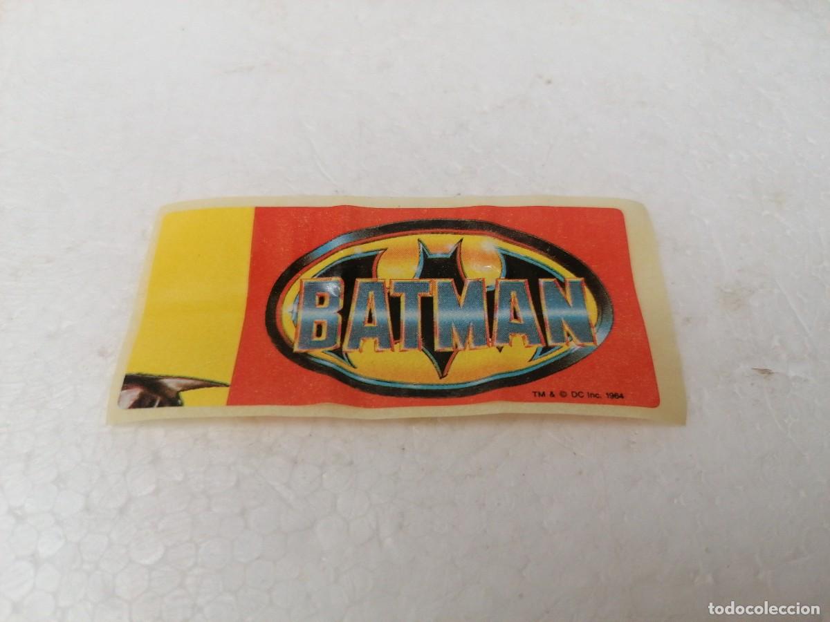 Coleccionismo cromos antiguos: CROMO PEGATINA DE CHICLE BATMAN - Foto 1
