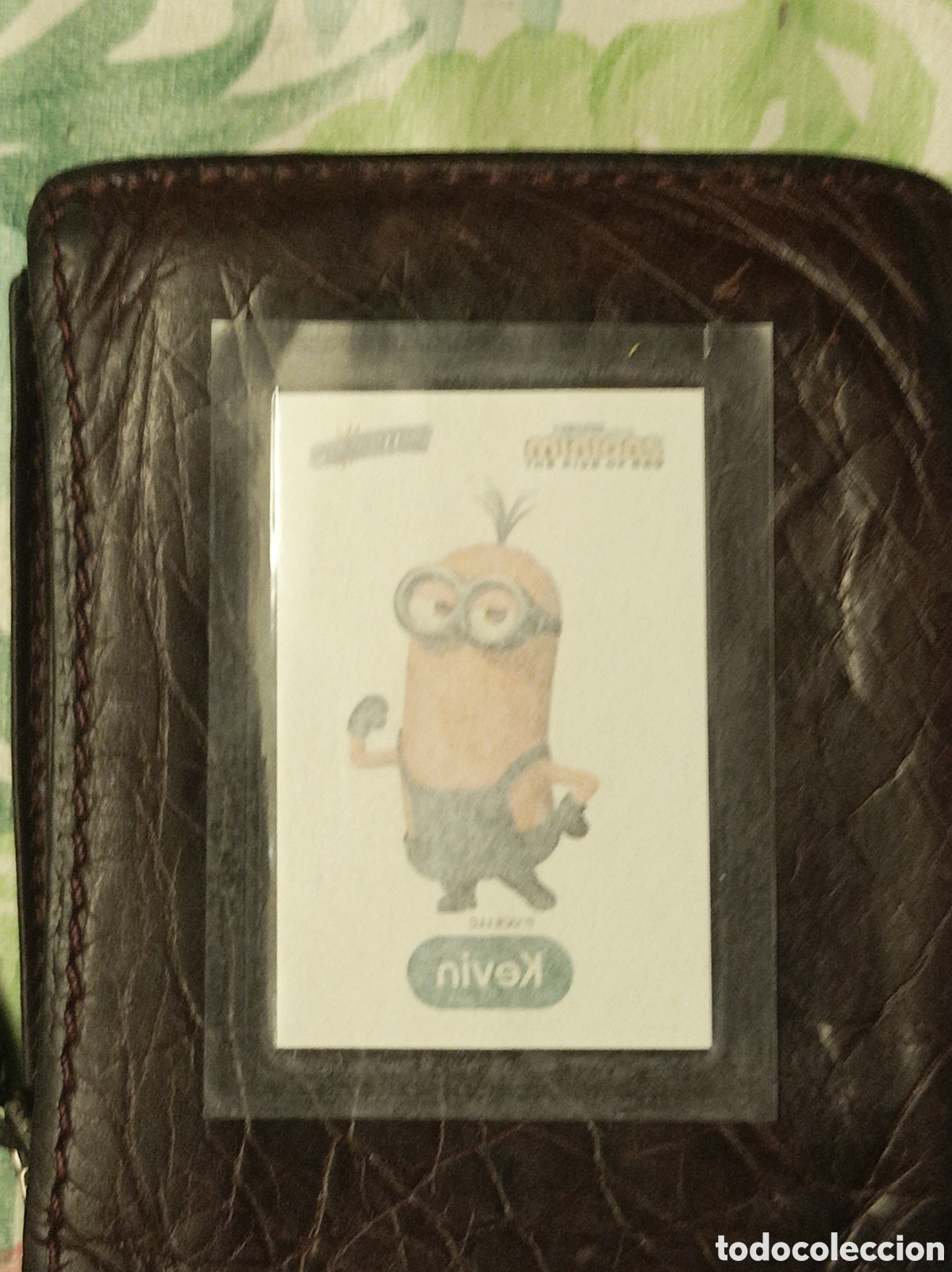 Coleccionismo cromos antiguos: PHOSKITOS MINIONS TATUAJE KEVIN - Foto 1