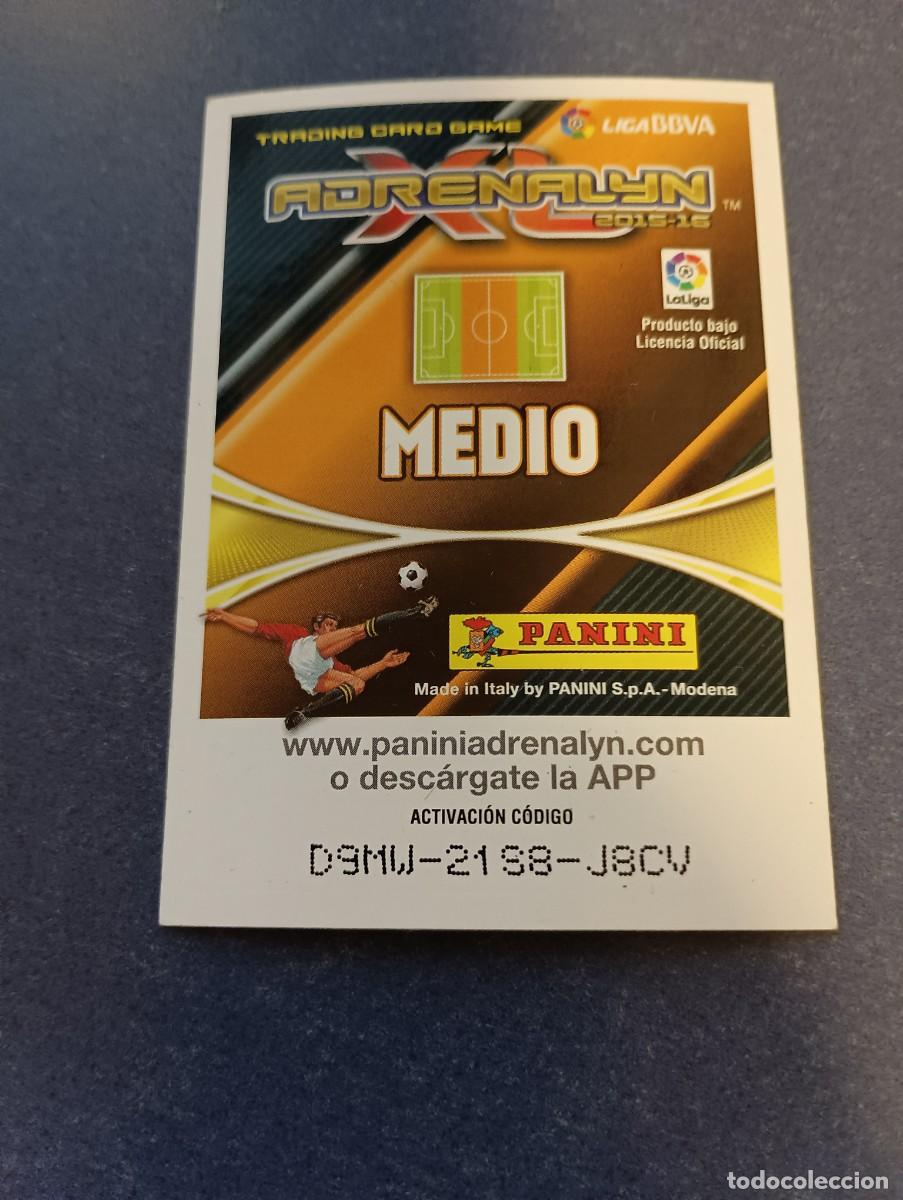Coleccionismo cromos antiguos: SERGIO BUSQUETS SUPER CRACK 15-16 - Foto 2