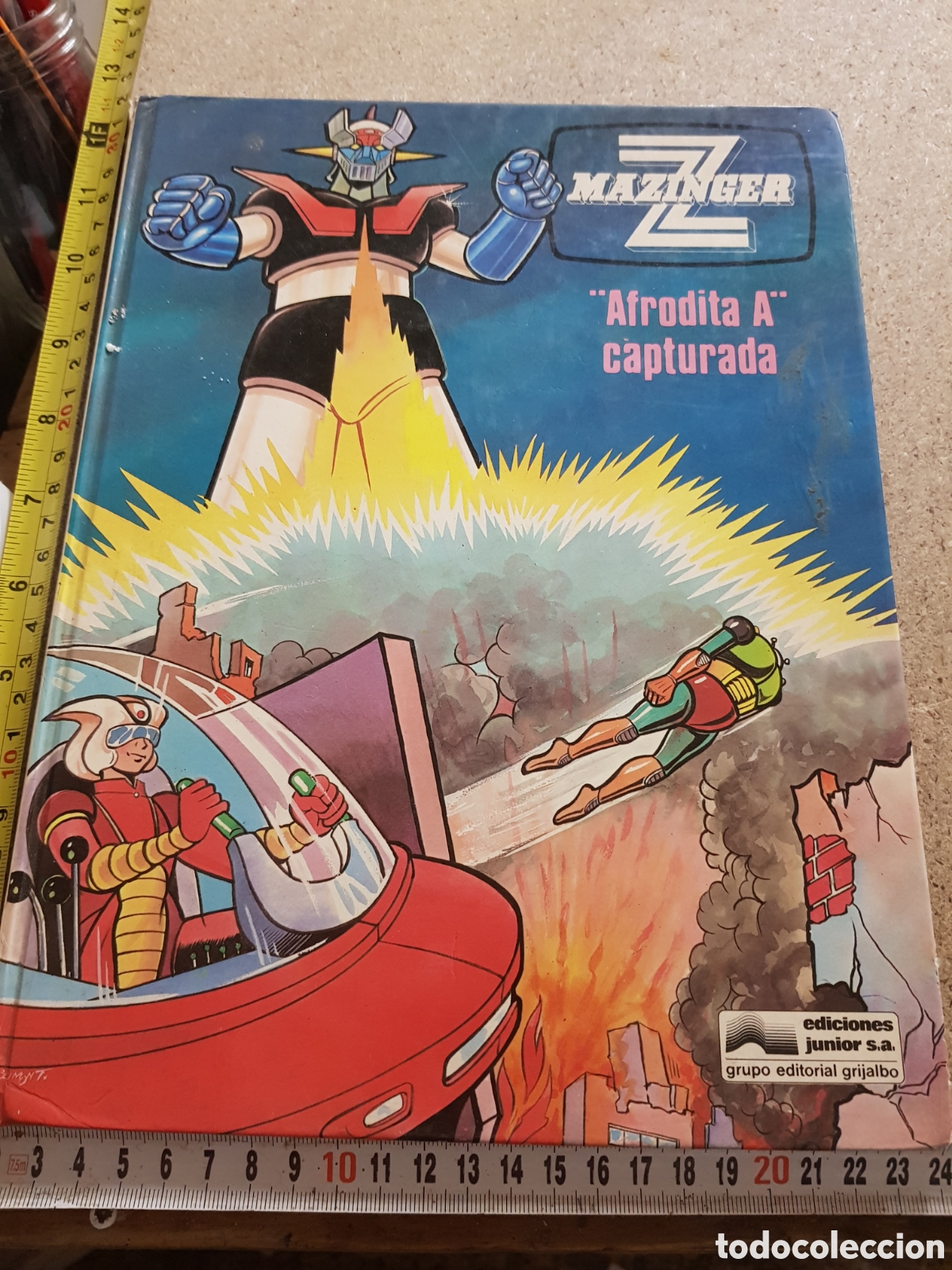 Coleccionismo cromos antiguos: Libro - Comic de MAZINGER Z, Afrodita capturada de 1978 - Foto 1