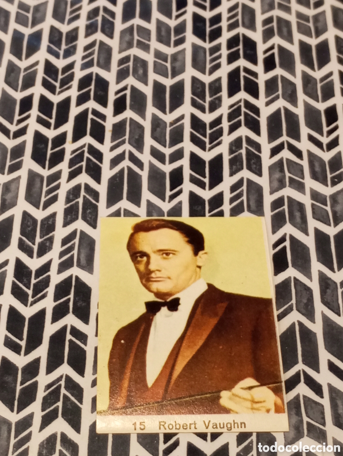 Coleccionismo cromos antiguos: Cromo n&uacute;mero 15 Robert vaughn sin pegar - Foto 1