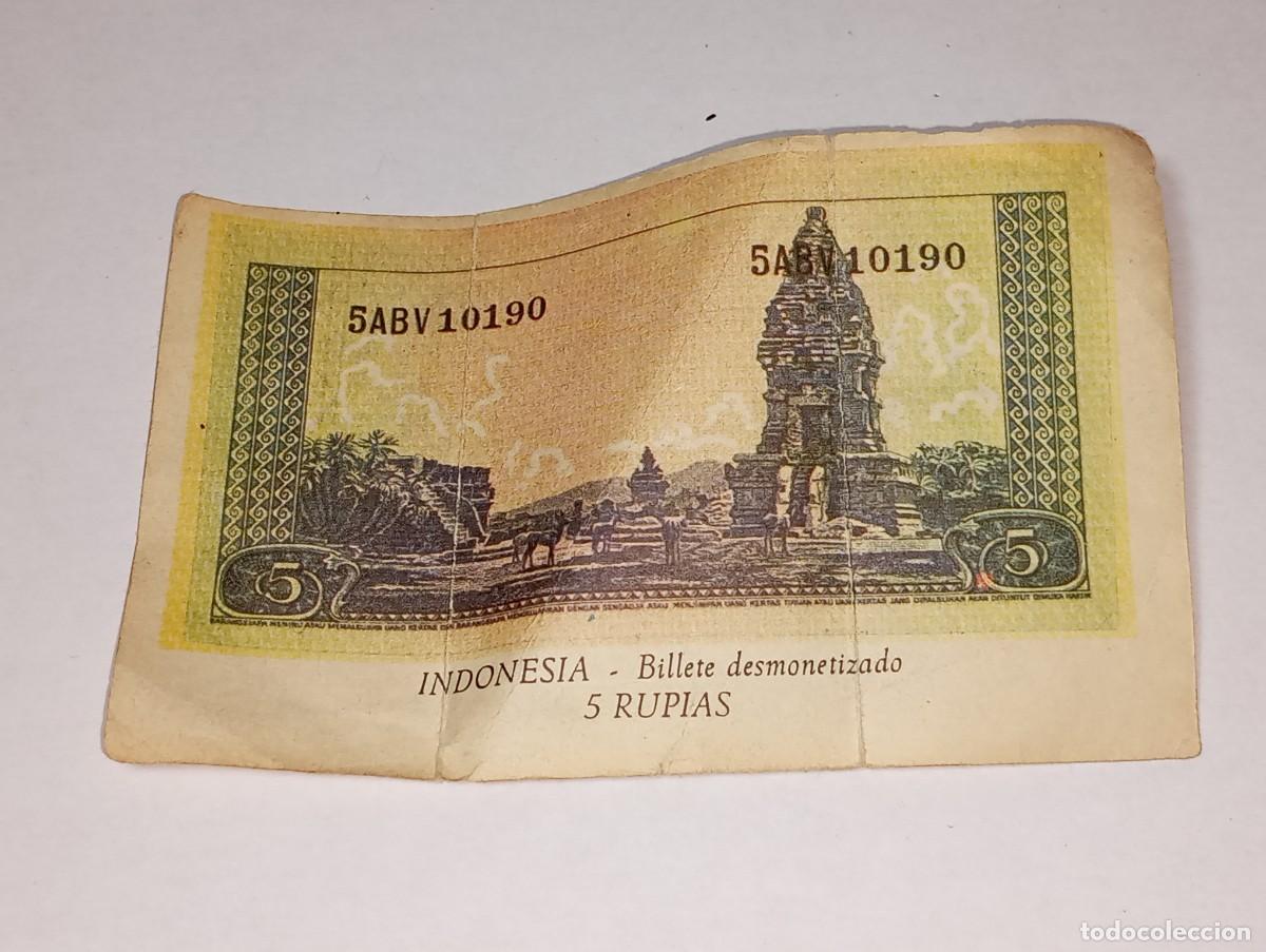 Coleccionismo Cromos antiguos: PHOSKITOS : ANTIGUO CROMO BILLETE 5 RUPIAS INDONESIA DINERO DE TODO EL MUNDO A&Ntilde;O 1974