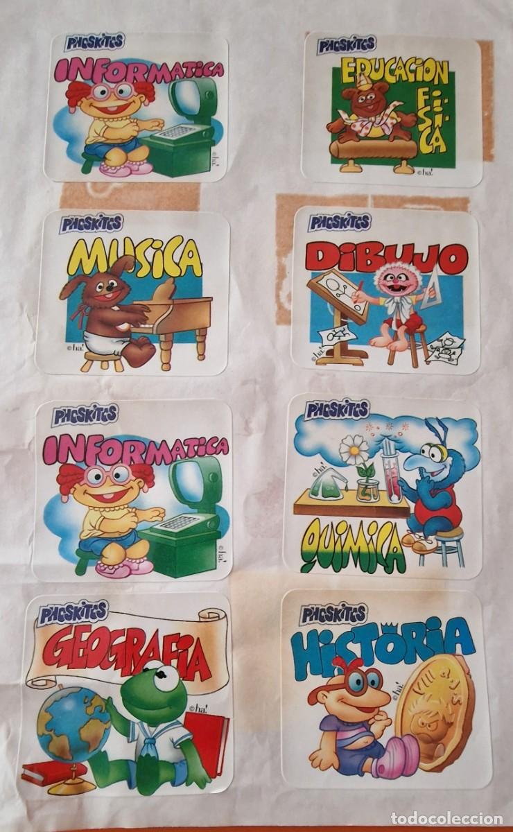 Coleccionismo Cromos antiguos: 8 cromos los peque&ntilde;ecos de Phoskito pegados en folio.