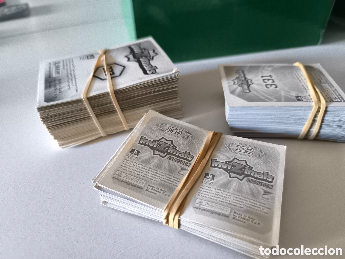 Coleccionismo cromos antiguos: Lote de cromos de Invizimals. 2011-2012-2018. Panini - Foto 1
