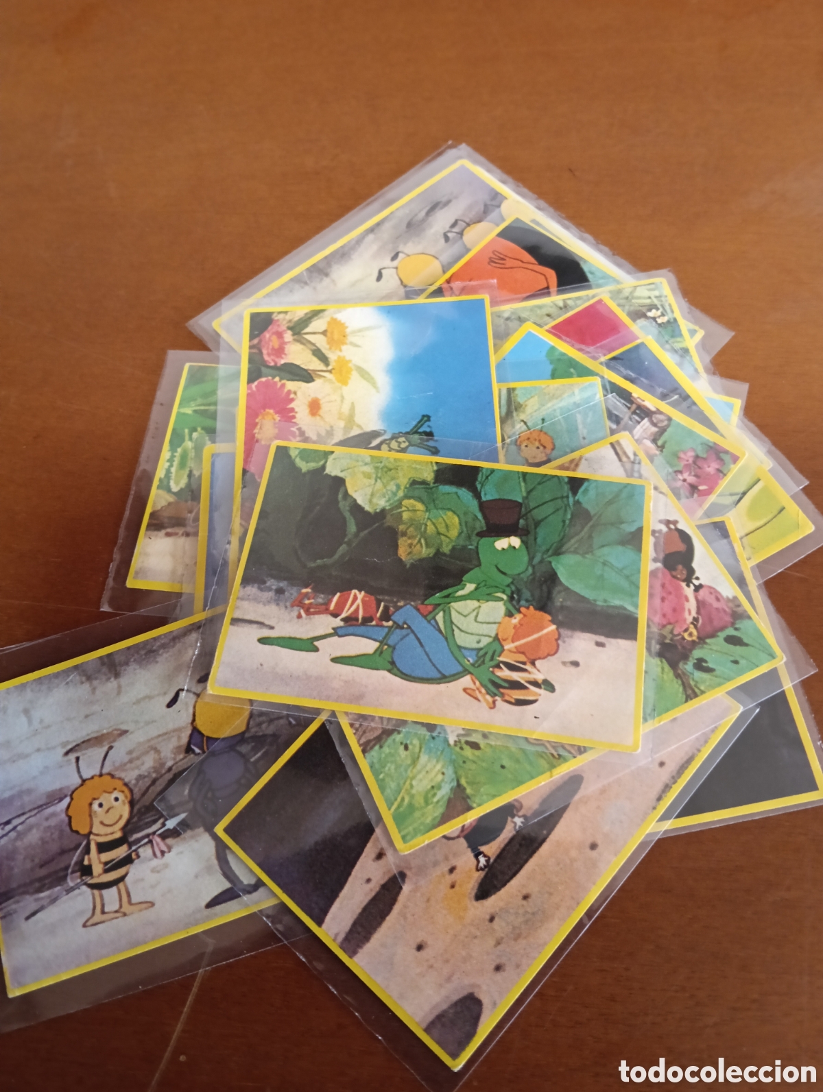 Coleccionismo cromos antiguos: Lote de 20 cromos de la Abeja Maya de Danone - Foto 1