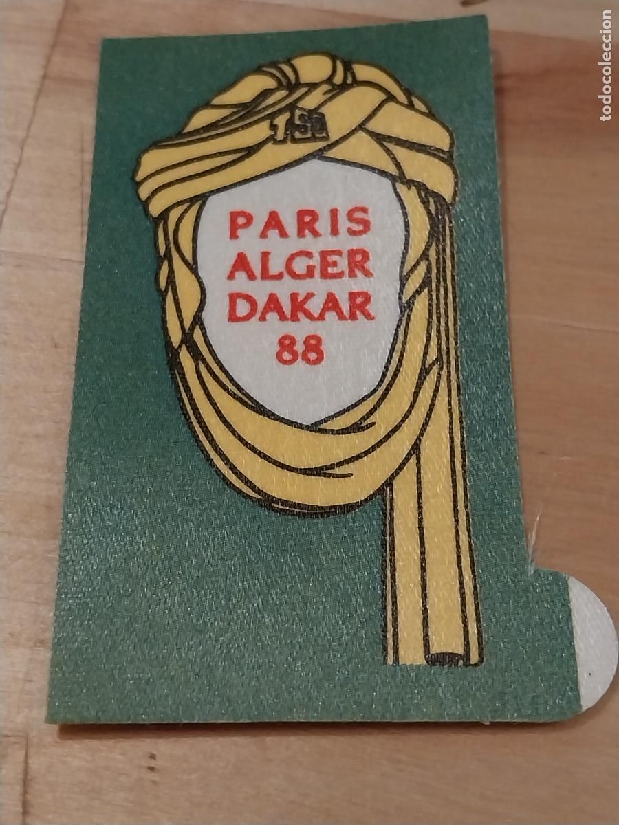 Coleccionismo Cromos antiguos: PARIS ALGER DAKAR 88 PHOSKITOS CROMO TELA 6,7X3,7CMS - ORIGINAL PASTELITOS PROMOCIONAL A&Ntilde;O 1988
