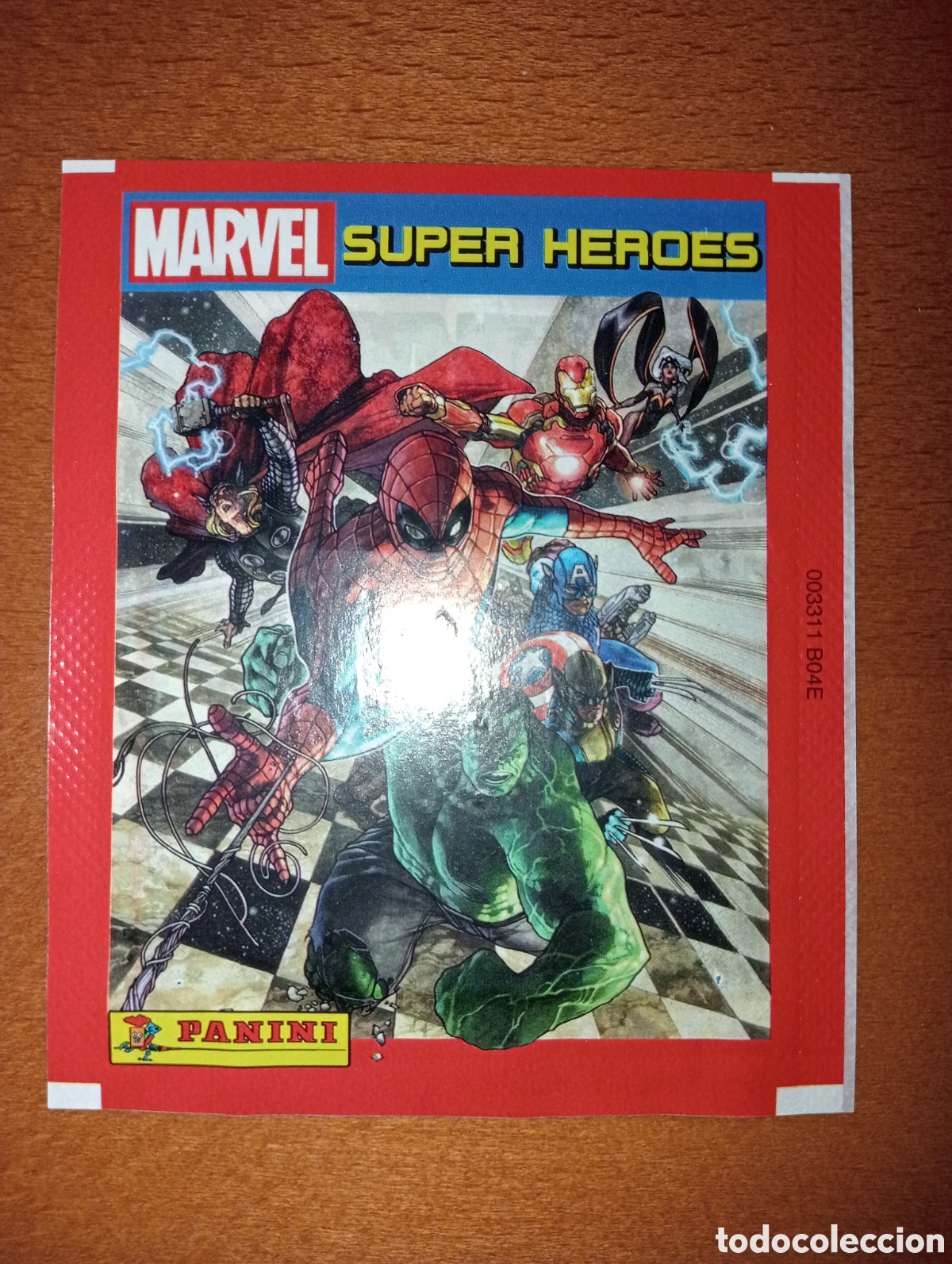 Coleccionismo cromos antiguos: Sobre sin abrir Marvel super h&eacute;roes Panini - Foto 1