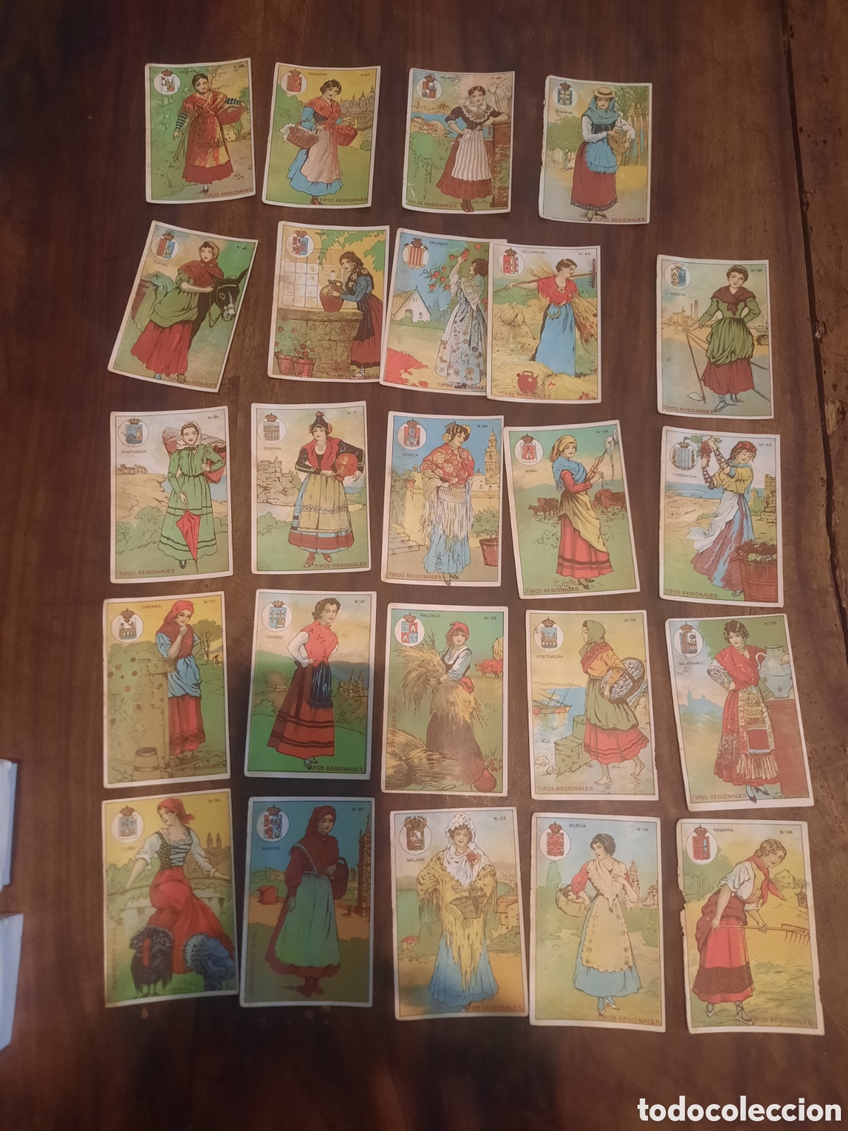 Coleccionismo cromos antiguos: 50 Cromos tipos regionales chocolates comet completa - Foto 2