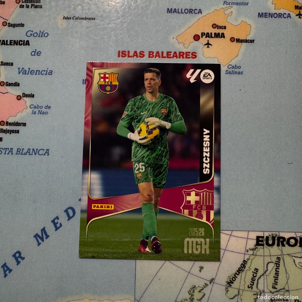 Coleccionismo Cromos antiguos: Szczesny n&uacute;mero 75 del Barcelona megacracks 25-26 2025-2026