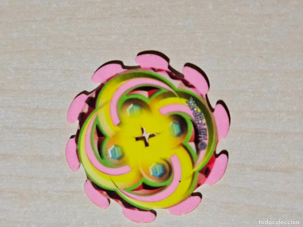 Coleccionismo cromos antiguos: N&ordm; 38 - TAZO - BEYBLADE SPINNERS - MATUTANO - Foto 2
