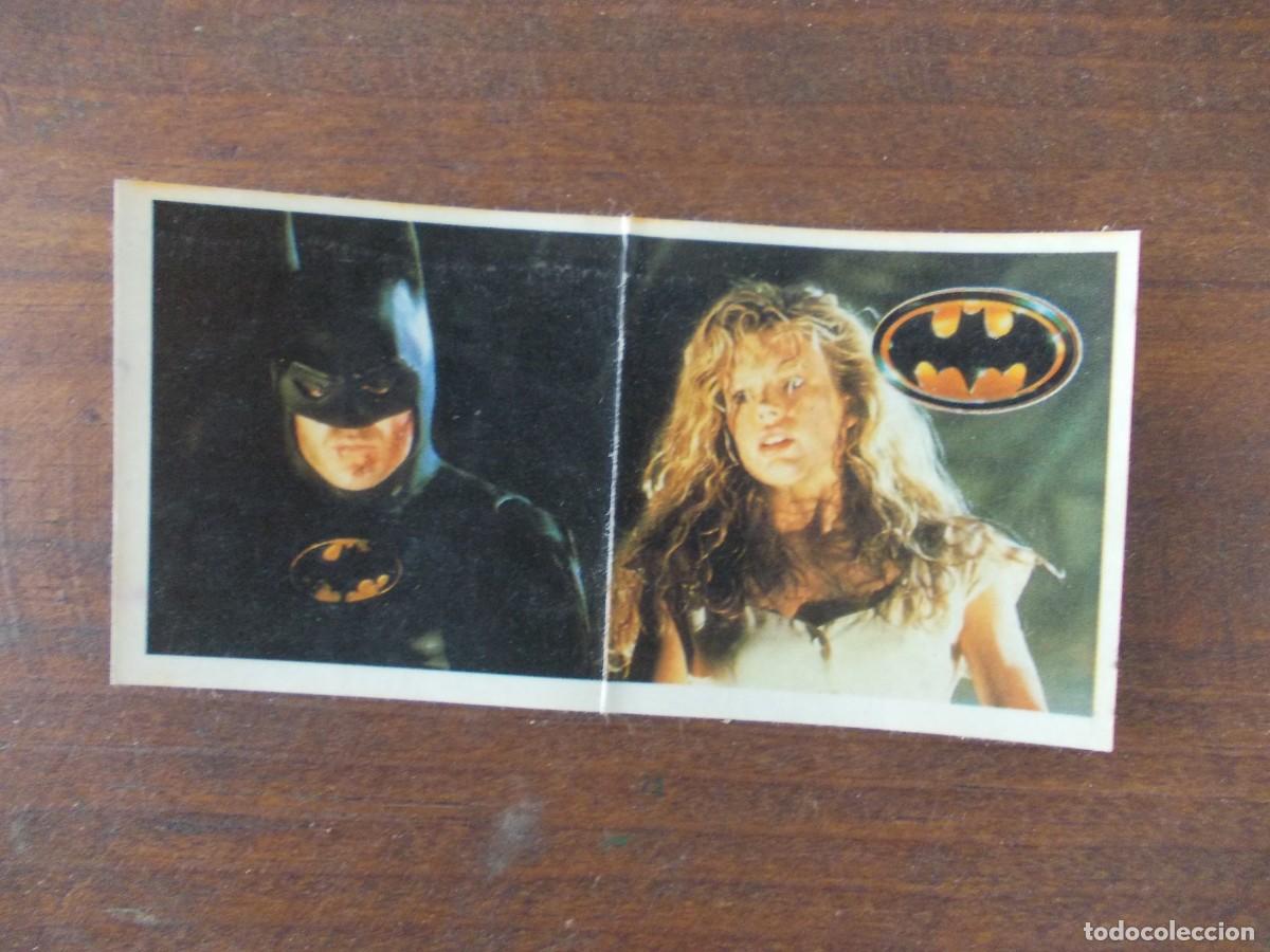 Collectable Antique Stickers: Cromo promocional Batman Returns con Batman y Selina Kyle. Colecci&oacute;n oficial Risi, Espa&ntilde;a, 1992