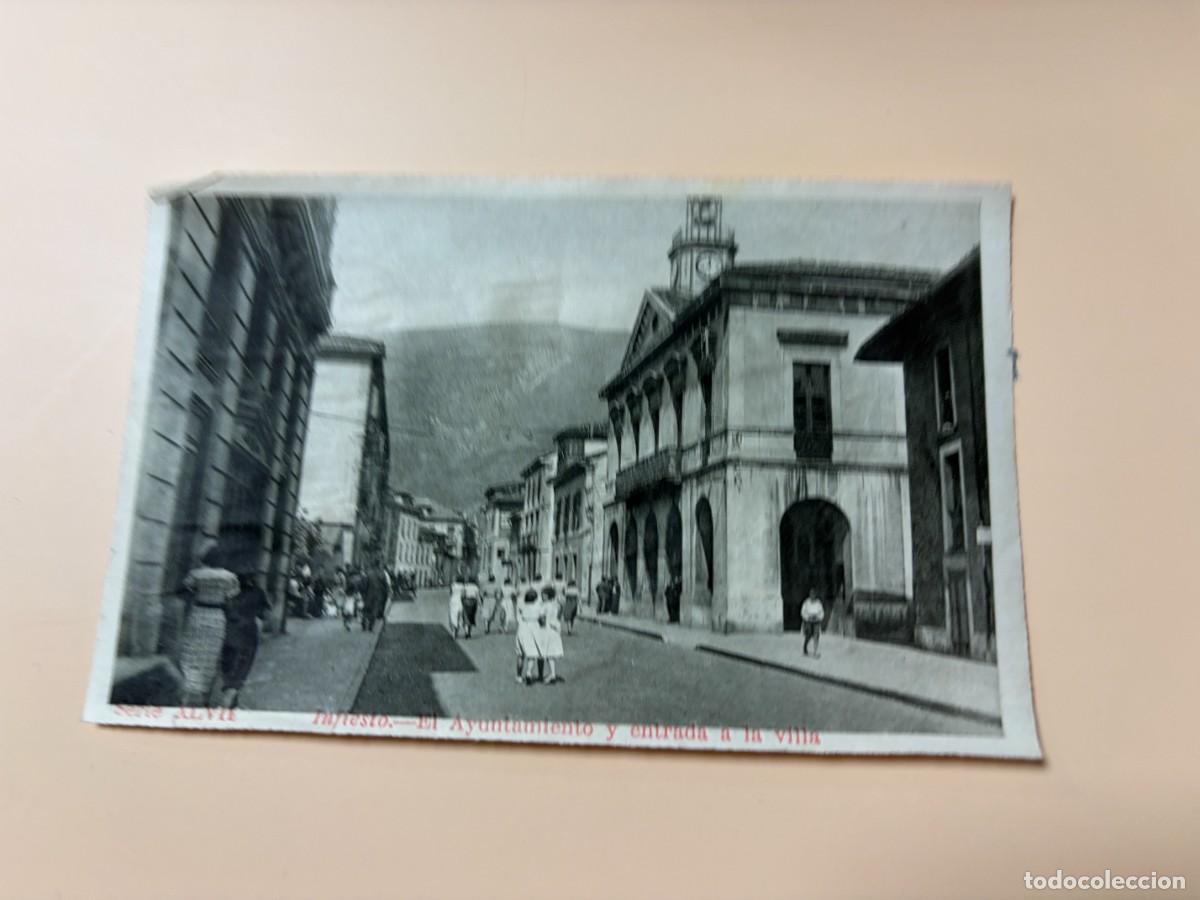 Colecionismo Cromos antigos: CROMO GRANDES BELLEZAS DE ASTURIAS - SERIE XLVII - INFIESTO - EL AYUNTAMIENTO Y ENTRADA A LA VILLA