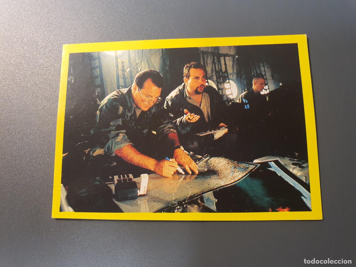 Coleccionismo cromos antiguos: CROMO PANINI 1998 - GODZILLA - N&ordm; 17 - Foto 1