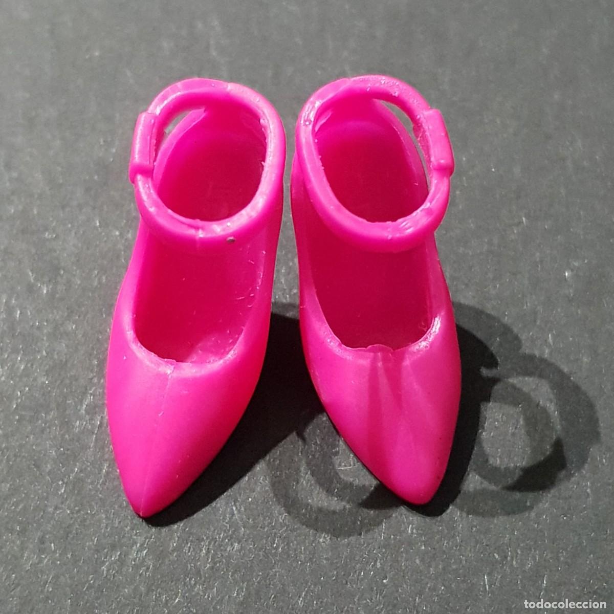 Coleccionismo cromos antiguos: Zapatos steffi validos barbie - Foto 1