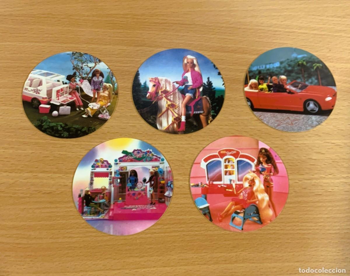 Coleccionismo Cromos antiguos: COLECCI&Oacute;N COMPLETA DE TAZOS - LOS 5 MACROTAZOS DE BARBIE DE MATTEL, POR MATUTANO (1995)