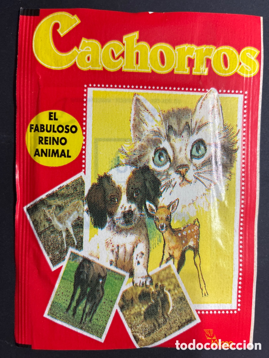 Colecionismo Cromos antigos: SOBRE CON CROMOS ALBUM CACHORROS EL FABULOSO REINO ANIMAL