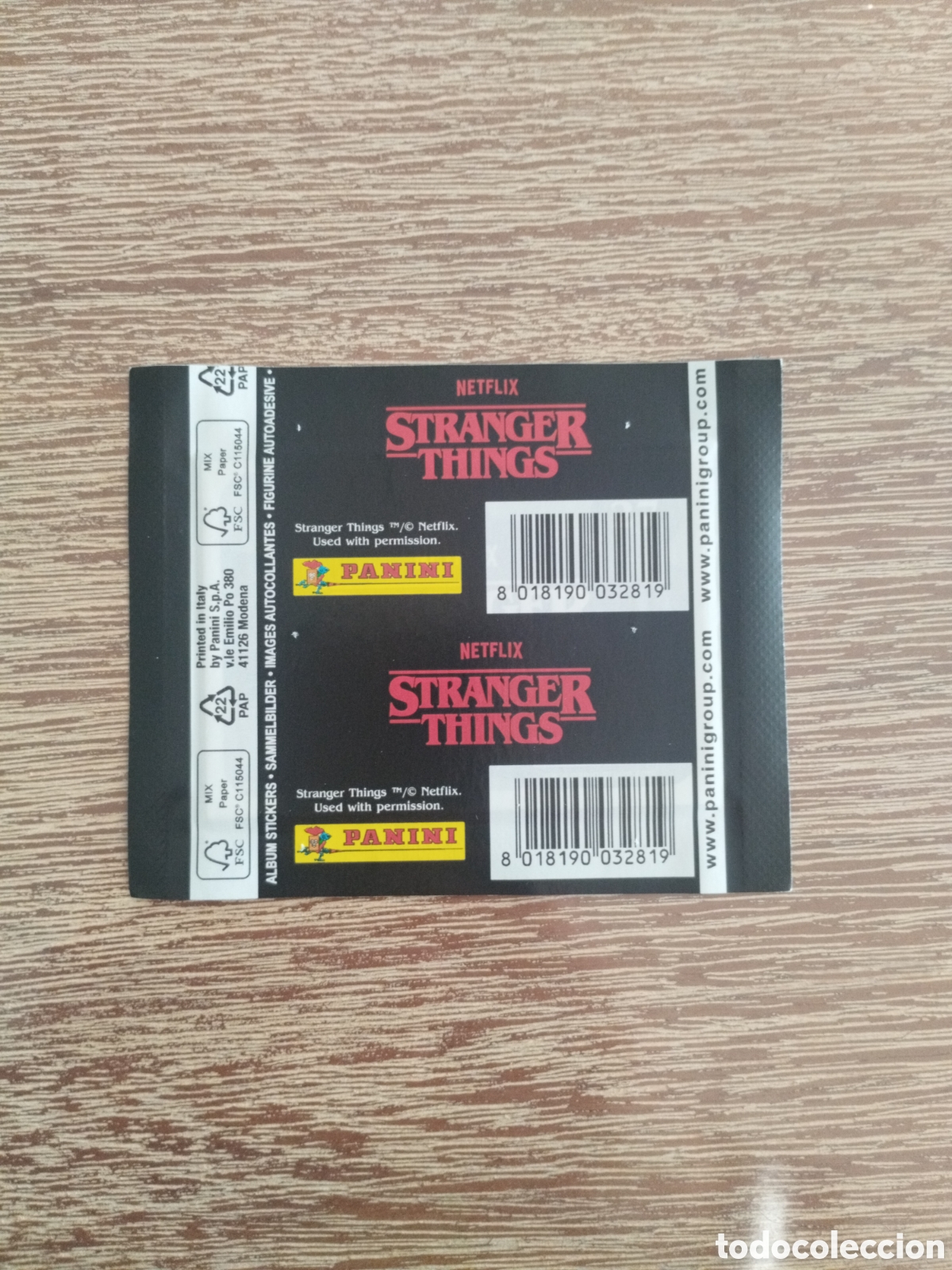 Coleccionismo cromos antiguos: Sobre sin abrir Stranger Things - Netflix - Panini - Version 2 - Foto 2