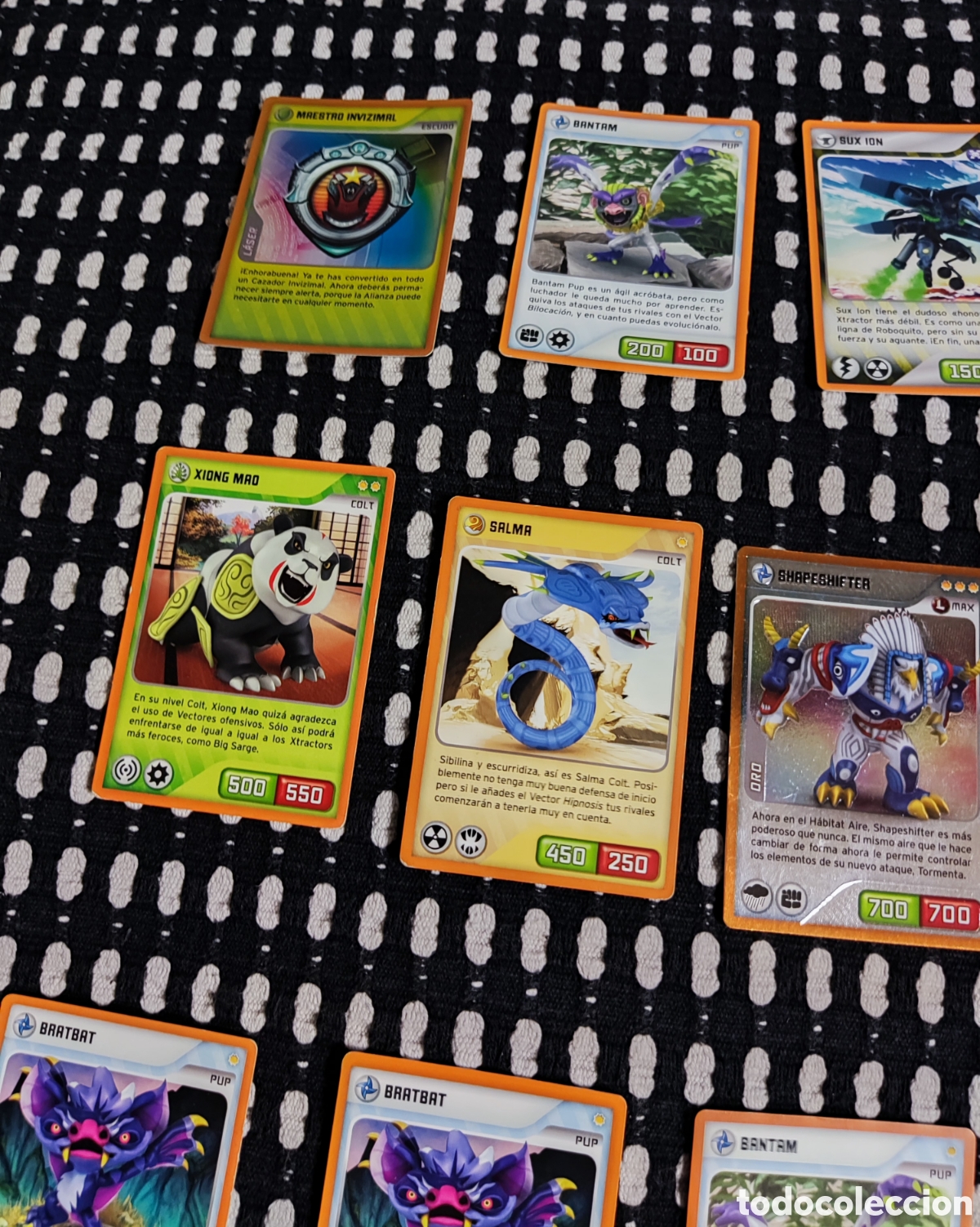 Coleccionismo cromos antiguos: Lote 17 cromos de Invizimals - Foto 4