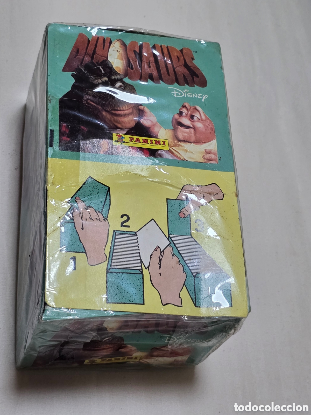 Collectable Antique Stickers: Caja 100 sobres cromos Dinosaurios Panini 1991