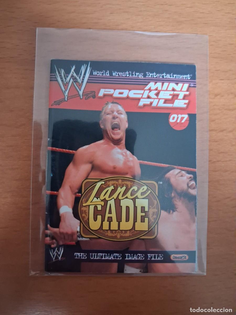 Coleccionismo cromos antiguos: WWE Mini Pocket File 17 Lance Cade - Foto 1