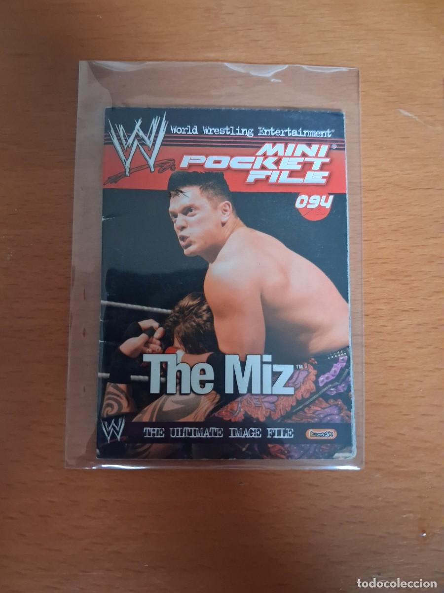 Coleccionismo cromos antiguos: WWE Mini Pocket File 94 The Miz - Foto 1