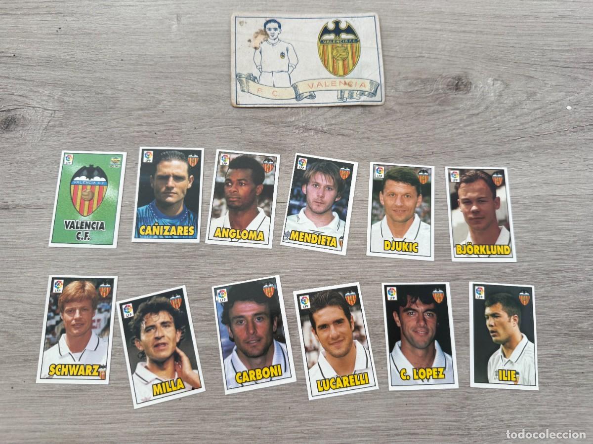 Coleccionismo Cromos antiguos: Equipo completo Valencia C. F. Liga 98 99 - Bimbo