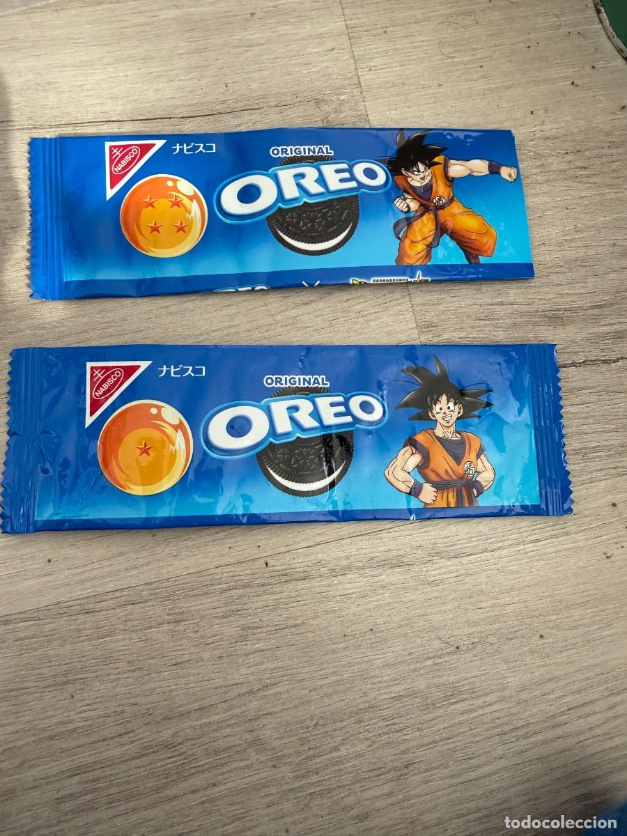 Coleccionismo Cromos antiguos: 2 envoltorios galletas Oreo de Dragon Ball
