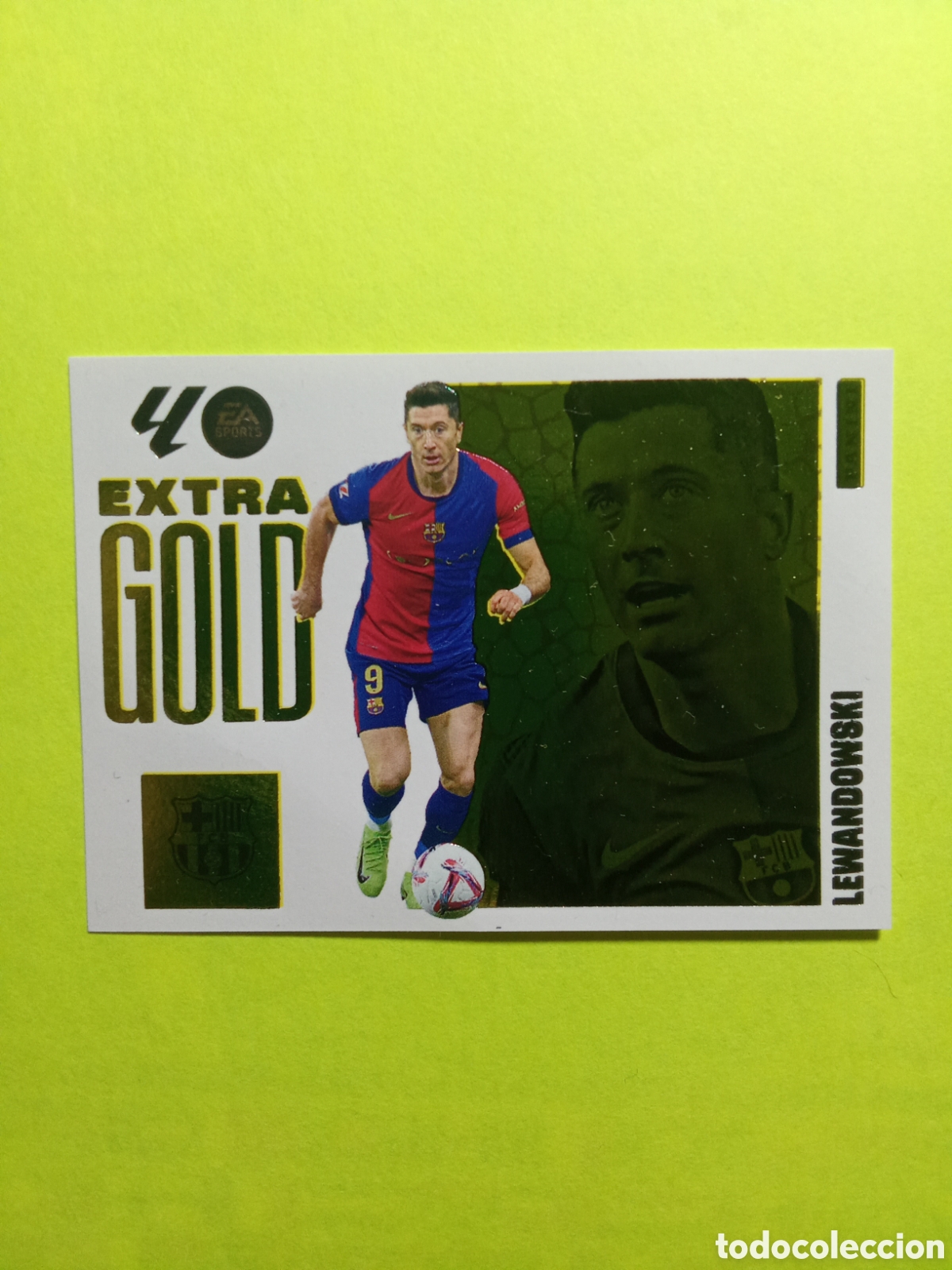 Coleccionismo Cromos antiguos: CROMO EXTRA GOLD LEWANDOWSKI BARCELONA LIGA ESTE 25-26