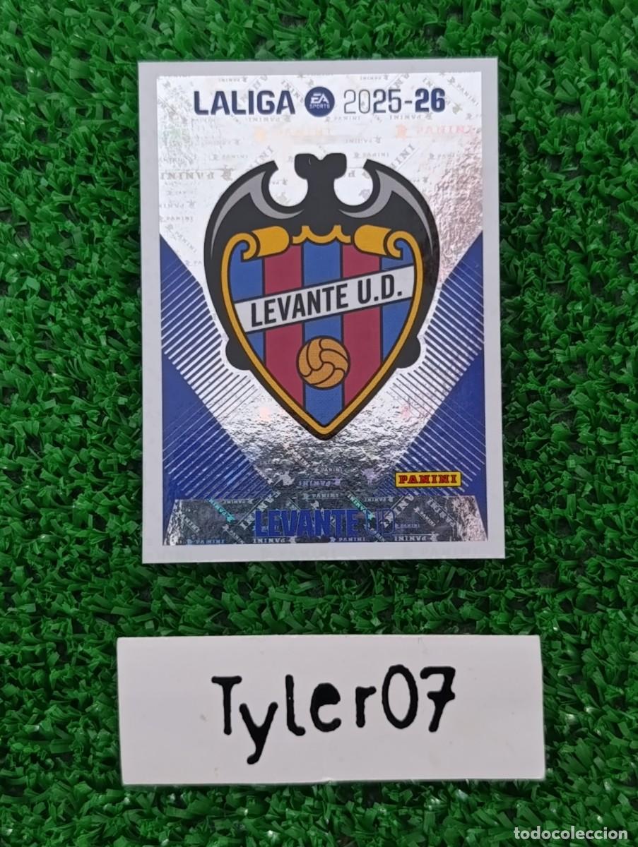 Coleccionismo Cromos antiguos: ESCUDO LEVANTE 1 LIGA ESTE 2025 2026 25 26