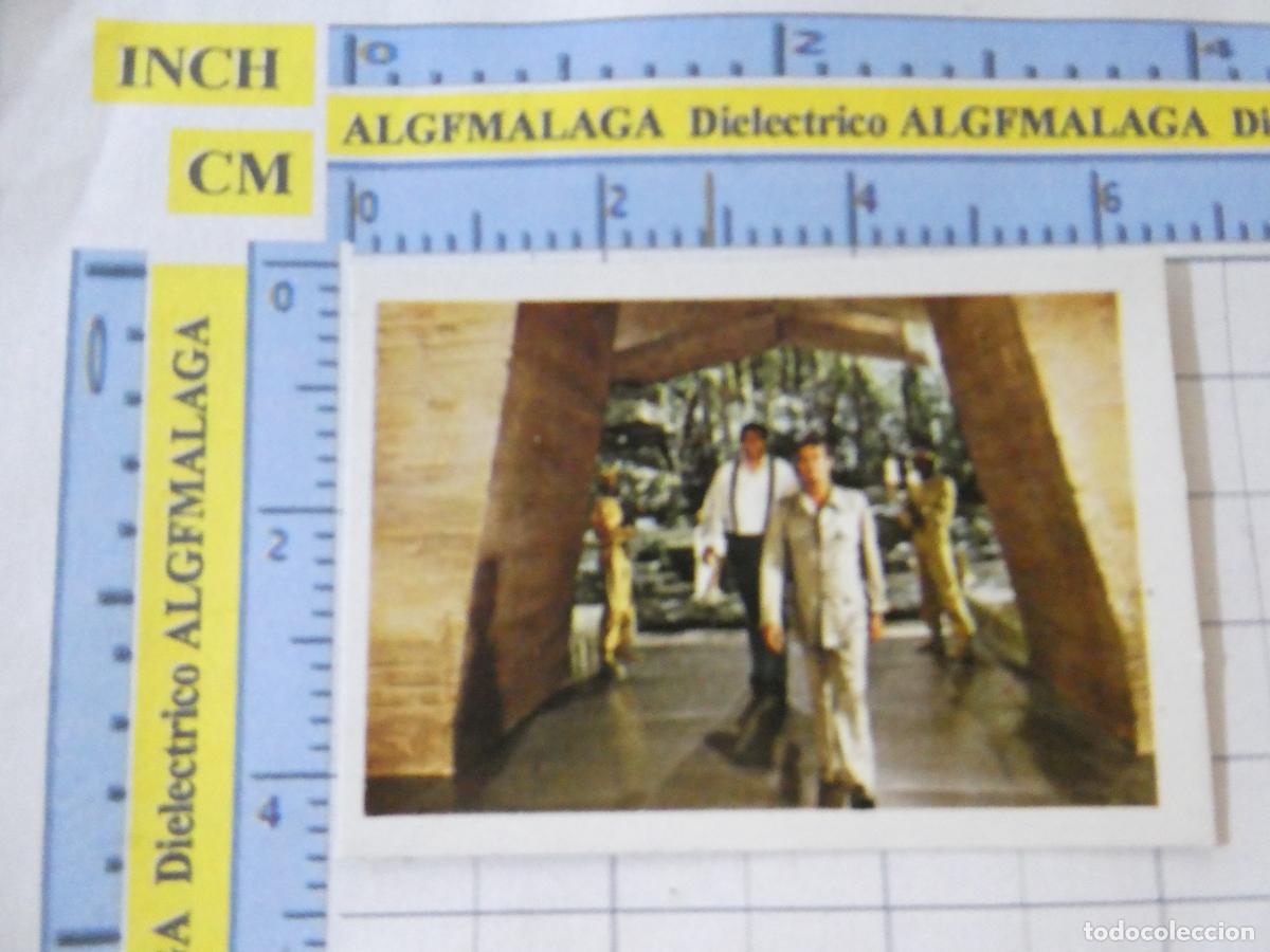 Coleccionismo Cromos antiguos: CROMO CROMITO PEL&Iacute;CULA MOONRAKER JAMES BOND 007 ROGER MOORE. A&Ntilde;O 1979. EON PRODUCTIONS. 136