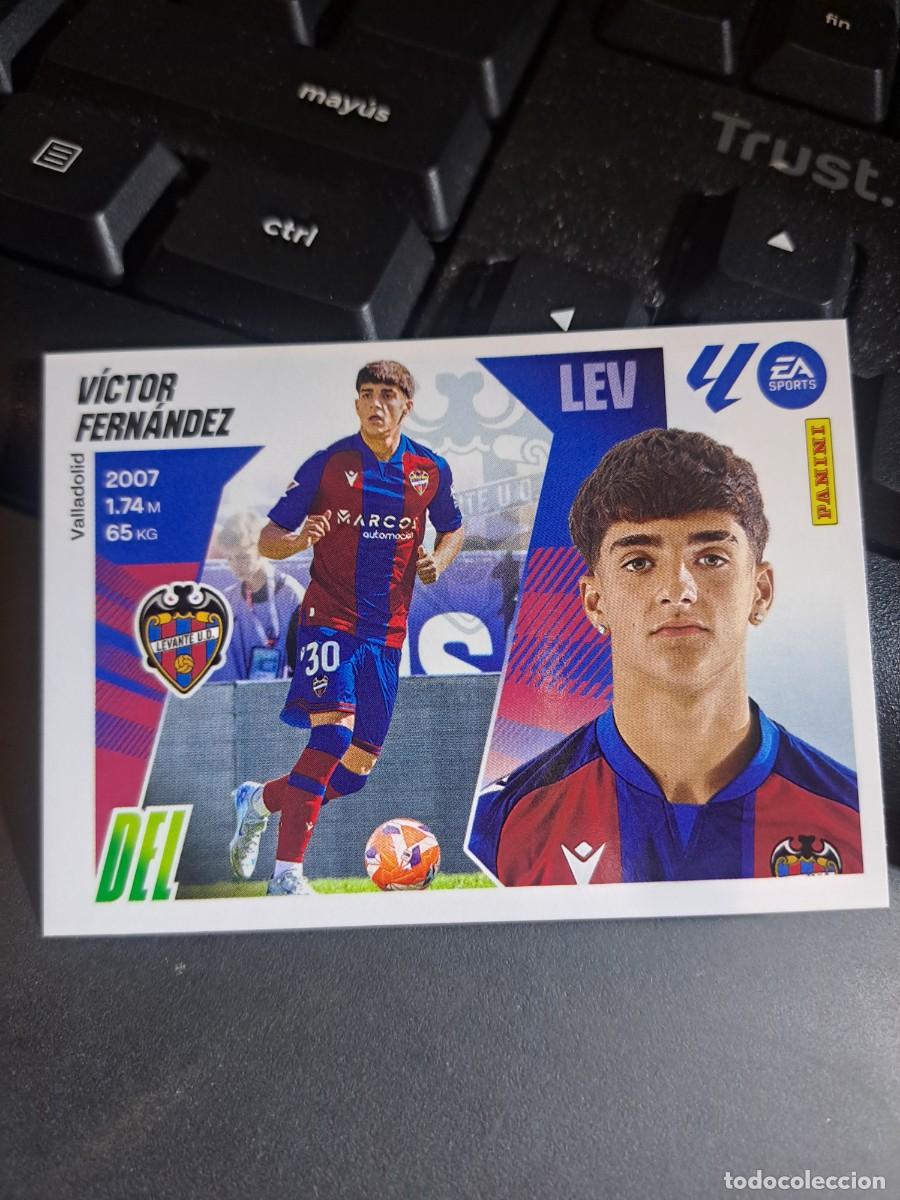 Coleccionismo Cromos antiguos: CROMO VICTOR FERNANDEZ 19 B 19B LEVANTE LIGA 2025 2026 25 26 ESTE PANINI NUNCA PEGADO
