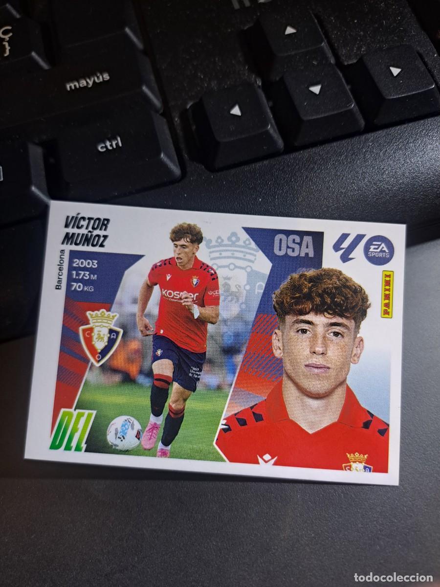 Coleccionismo Cromos antiguos: CROMO VICTOR MU&Ntilde;OZ 17 OSASUNA LIGA 2025 2026 25 26 ESTE PANINI NUNCA PEGADO