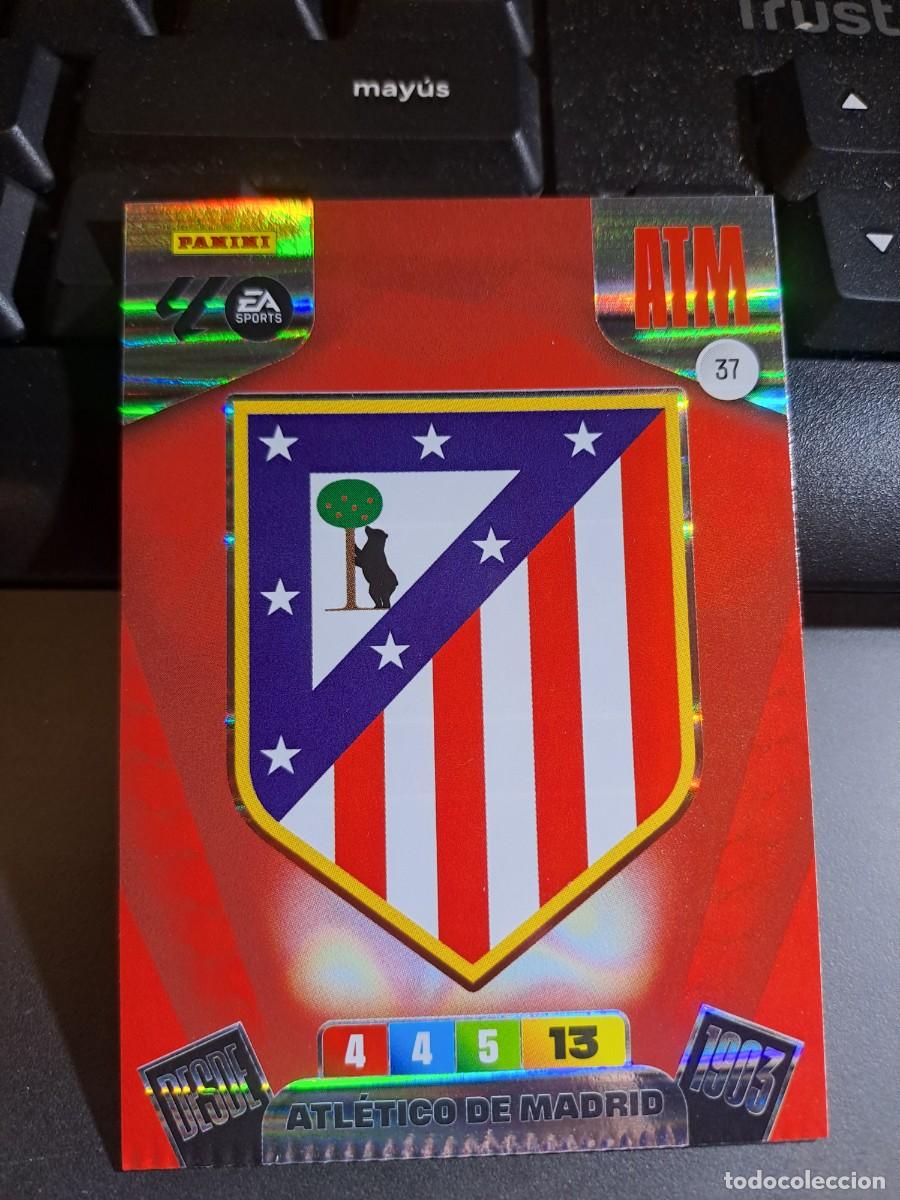 Coleccionismo Cromos antiguos: ADRENALYN XL ESCUDO ATLETICO DE MADRID 37 CROMO LIGA 2025 2026 25 26 PANINI