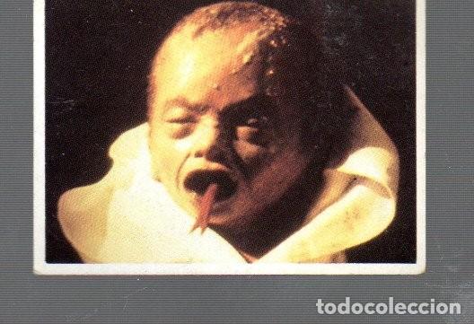 Coleccionismo Cromos antiguos: CROMO DE SERIE DE LA TELE V EDITOR WARNER BROS EL A&Ntilde;O 1984 N&ordm; 141 ESTUVIERON PEGADOS