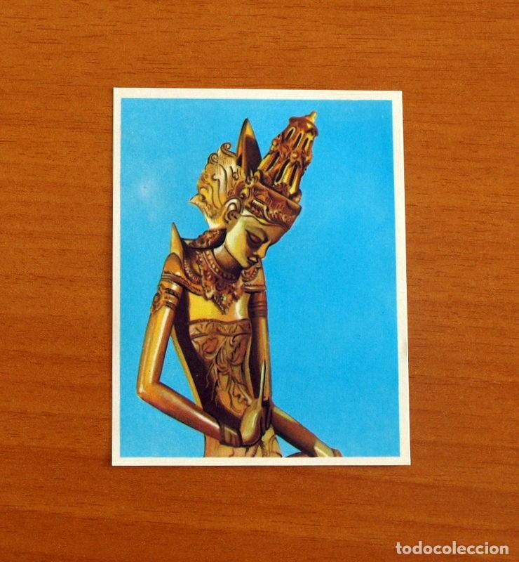 Coleccionismo Cromos antiguos: Asia y sus Habitantes -N&ordm; 198 La Diosa y el Monstruo -Editorial Maga A&ntilde;o 1972 -Cromo Nunca Pegado