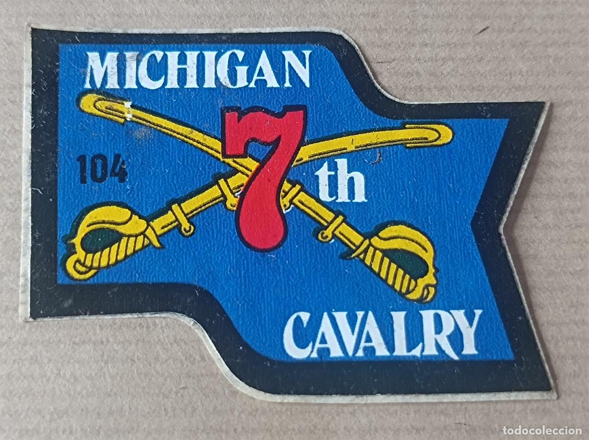 Coleccionismo Cromos antiguos: CROMO ADHESIVO SUPER EMBLEMAS BIBMO N&ordm; 104 MICHIGAN CAVALRY