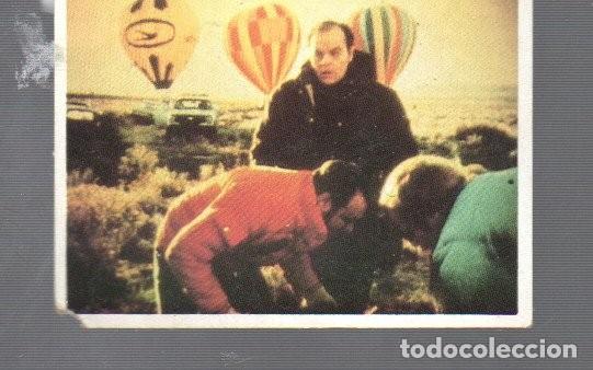 Coleccionismo Cromos antiguos: CROMO DE SERIE DE LA TELE V EDITOR WARNER BROS EL A&Ntilde;O 1984 N&ordm; 186 ESTUVIERON PEGADOS