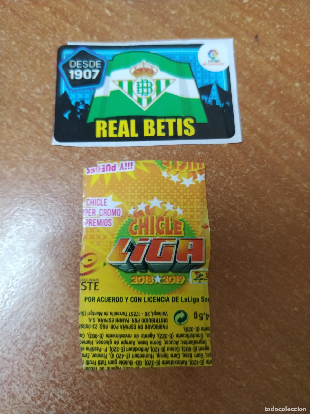 Coleccionismo Cromos antiguos: CROMO CHICLES LIGA ESTE 2018/2019 * ESCUDO * ( BETIS )