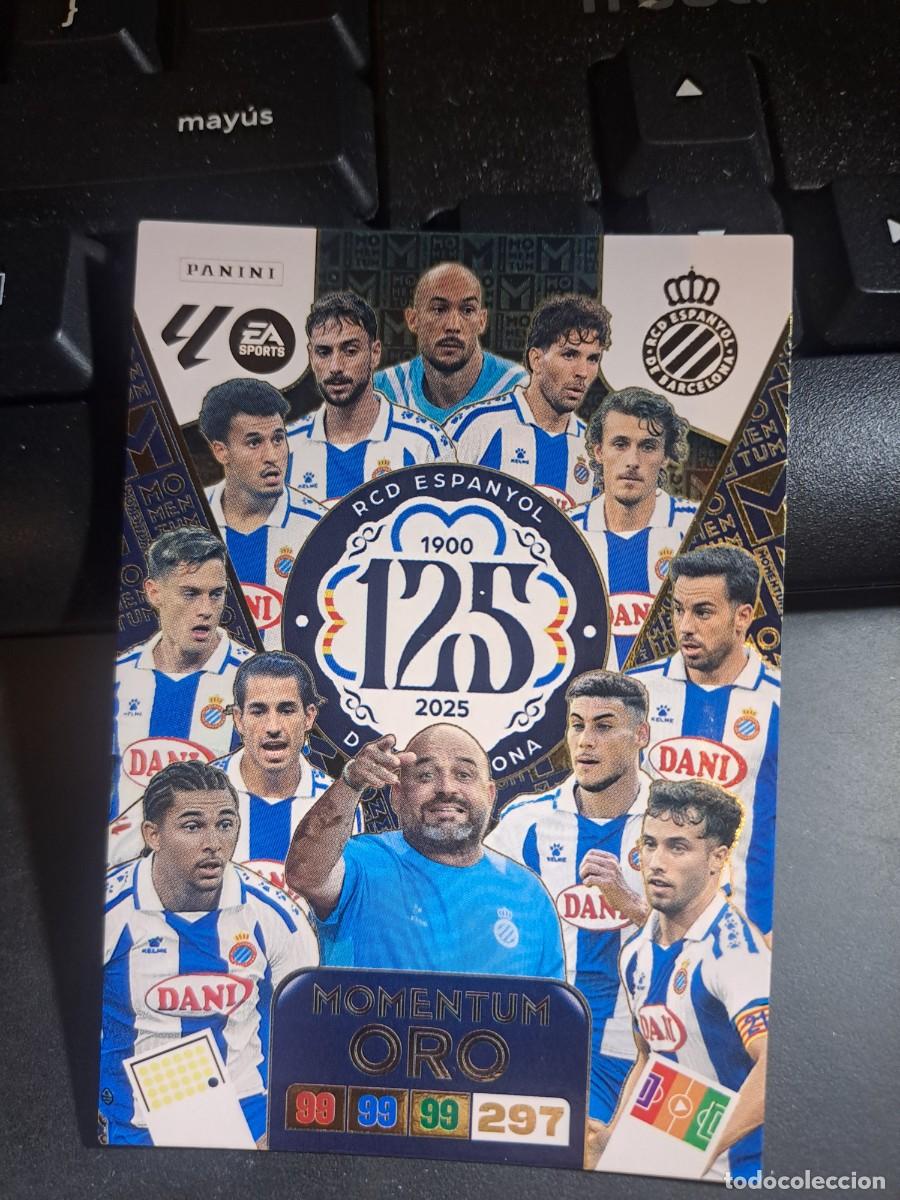 Coleccionismo Cromos antiguos: ADRENALYN XL 125 ANIVERSARIO MOMENTUM ORO ESPANYOL CROMO LIGA 2025 2026 25 26 PANINI