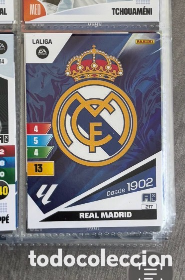 Coleccionismo Cromos antiguos: ESCUDO REAL MADRID ADRENALYN XL 2024 2025 PANINI REAL MADRID