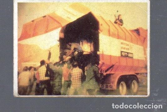 Coleccionismo Cromos antiguos: CROMO DE SERIE DE LA TELE V EDITOR WARNER BROS EL A&Ntilde;O 1984 N&ordm; 52 ESTUVIERON PEGADOS