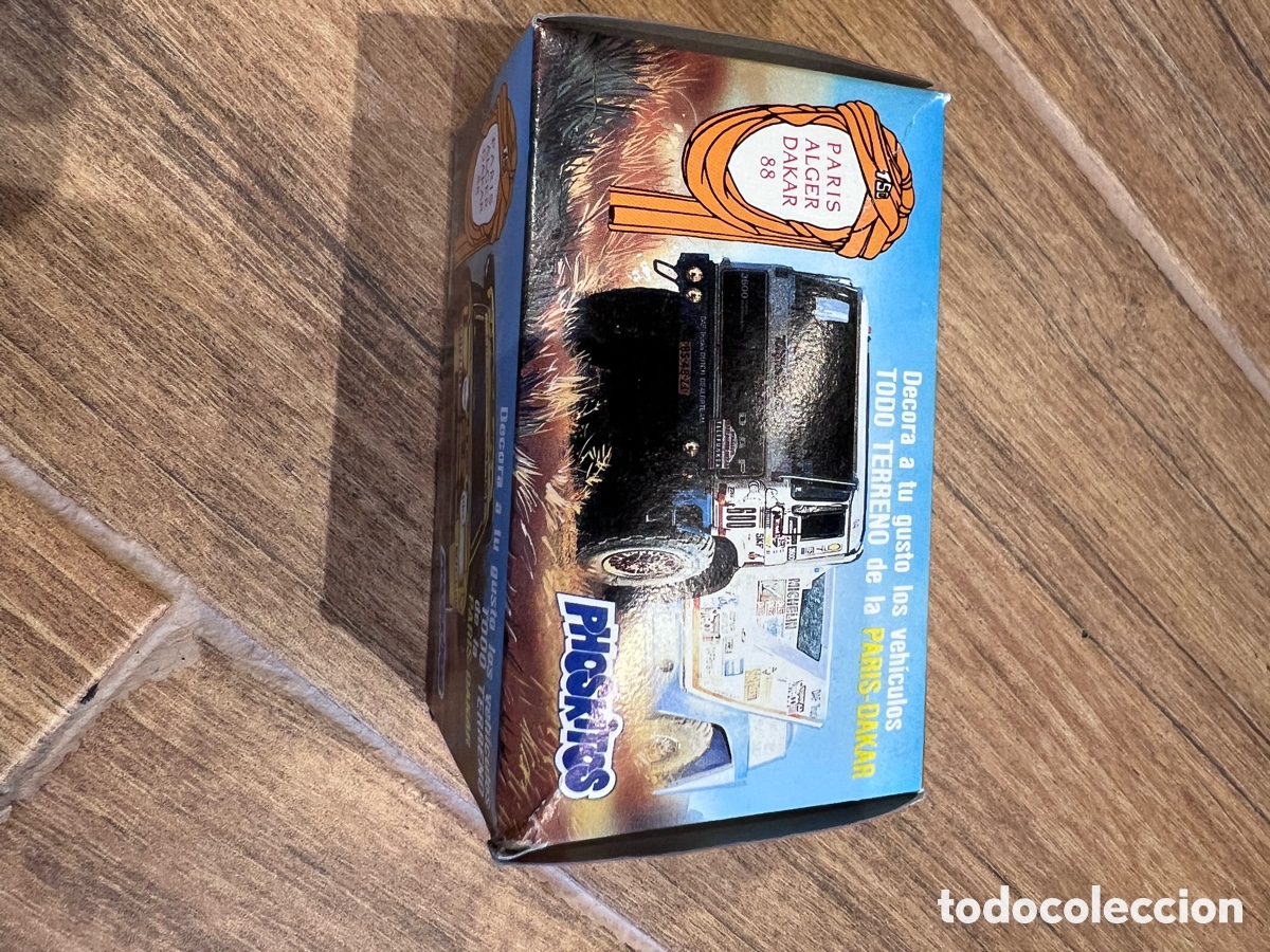 Coleccionismo Cromos antiguos: Phoskitos coche nuevo sin usar impecable promoci&oacute;n