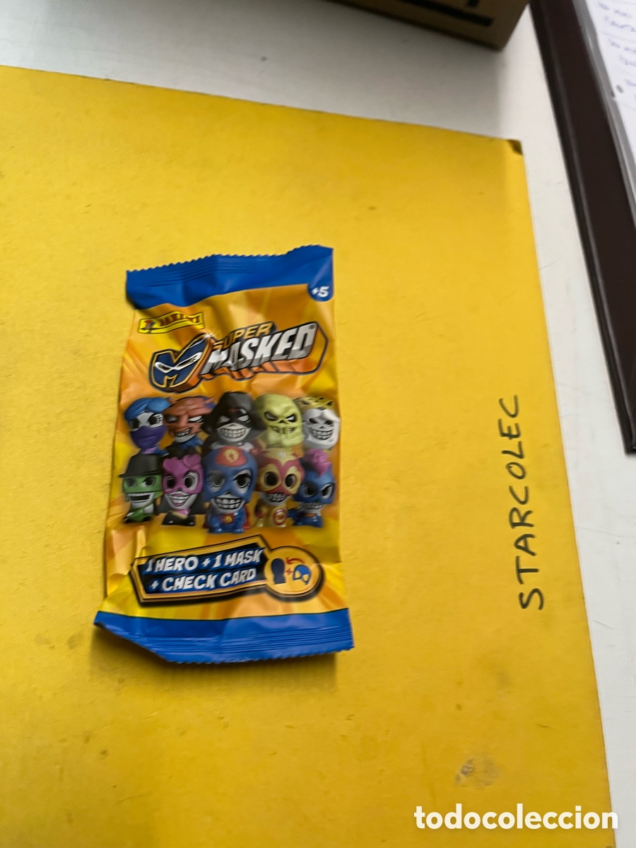 Coleccionismo Cromos antiguos: Sobre sin abrir super masked Panini