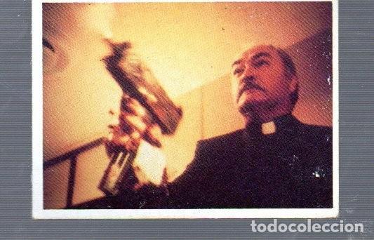 Coleccionismo Cromos antiguos: CROMO DE SERIE DE LA TELE V EDITOR WARNER BROS EL A&Ntilde;O 1984 N&ordm; 92 ESTUVIERON PEGADOS