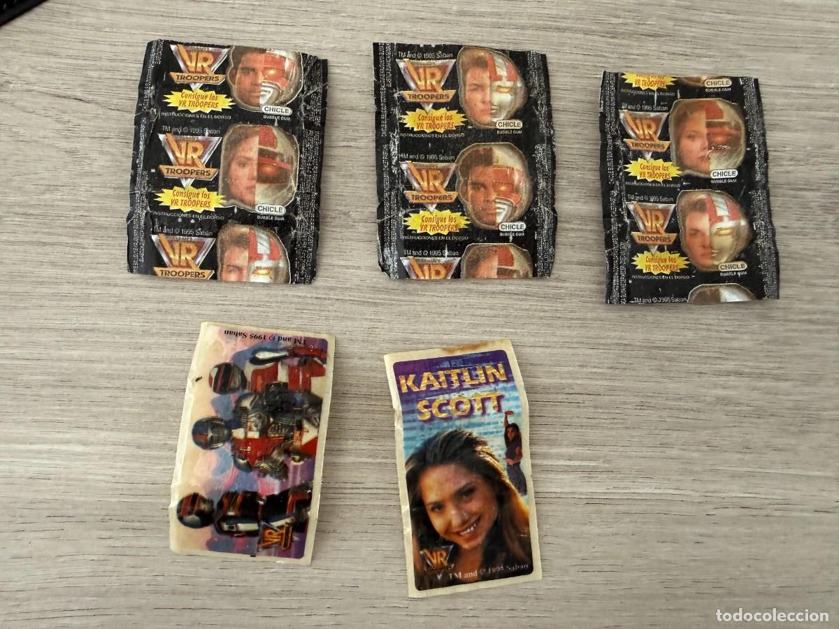 Coleccionismo Cromos antiguos: 3 envoltorios y dos pegatinas chicle VR Troopers