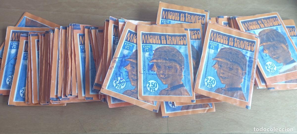 Coleccionismo Cromos antiguos: Lote de 100 sobres de cromos sin abrir de Miguel el travieso de Fher.