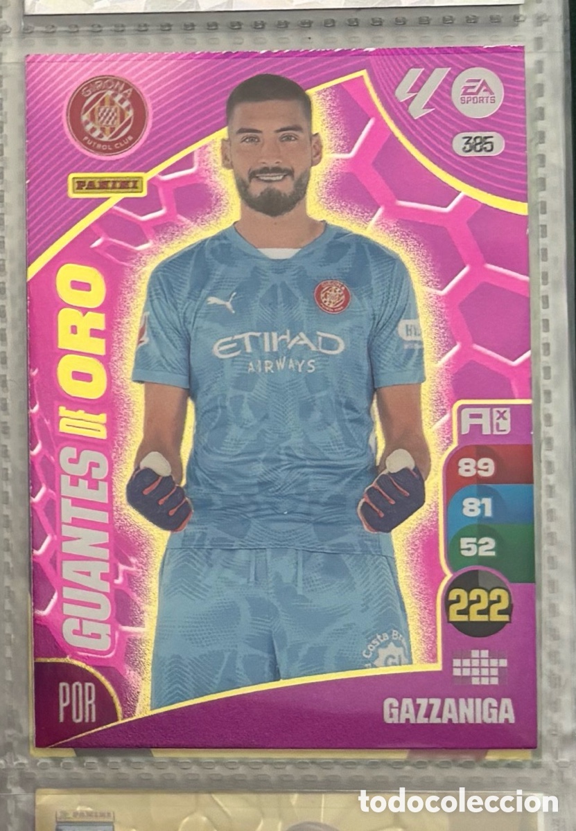 Coleccionismo Cromos antiguos: GAZZANIGA GIRONA Guante de Oro La Liga Adrenalyn XL