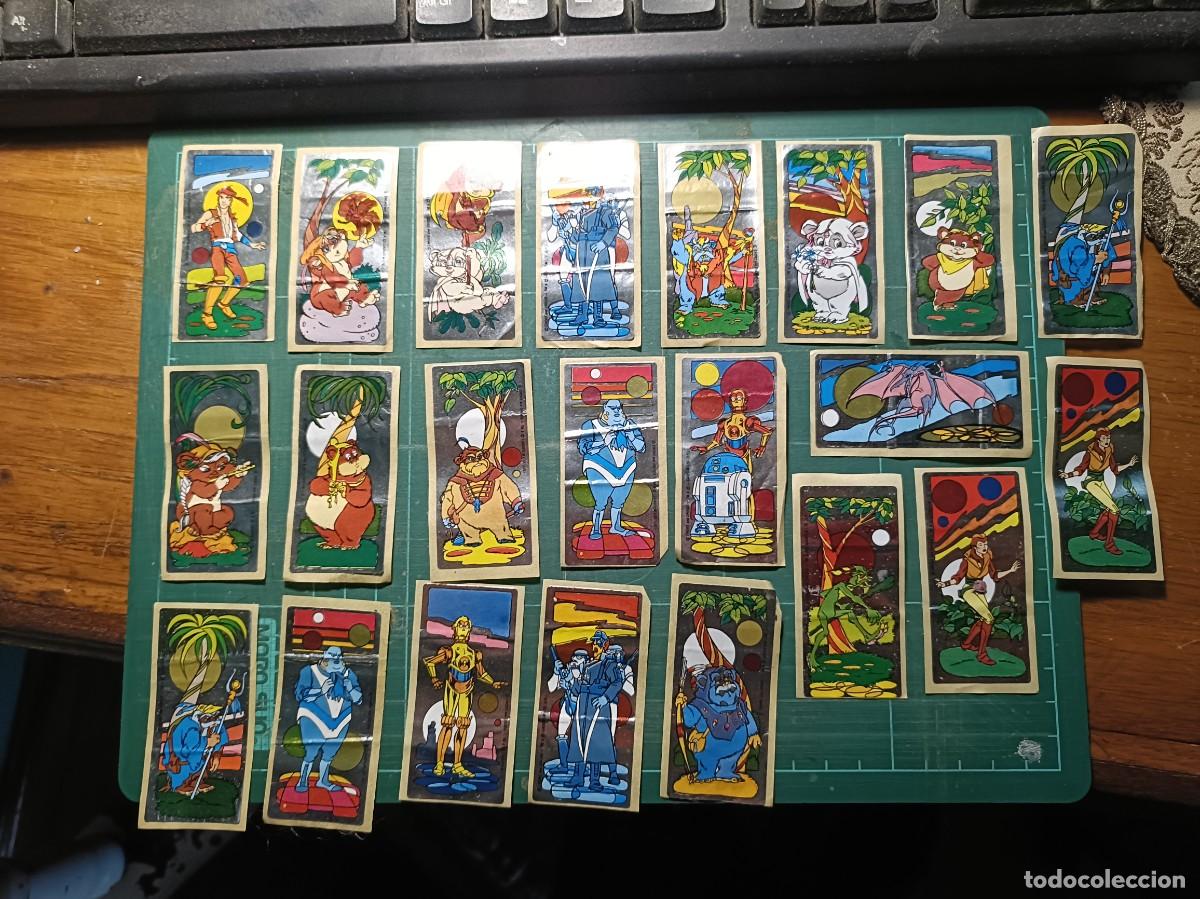 Coleccionismo Cromos antiguos: LOTE DE 22 CROMOS / PEGATINAS DIFERENTES CHICLE EWOKS Y DROIDS CON TRASERA - CHICLES STAR WARS -