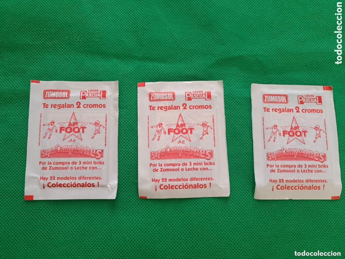 Coleccionismo Cromos antiguos: res sobres sin abrir Campeones Oliver y Benji promoci&oacute;n Zumosol y Leche Pascual