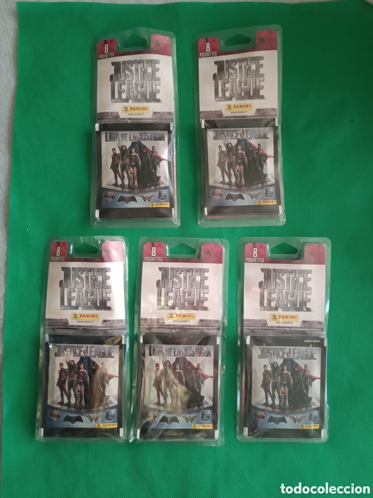Coleccionismo Cromos antiguos: Blisters La liga de Justicia con 8 sobres de cromos cada uno 40 sobres Panini